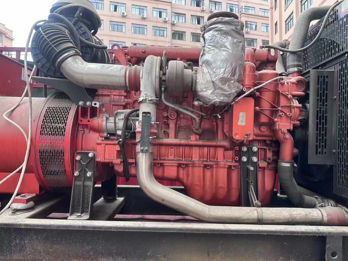 松阳如何选择适合 600kW 柴油发电机组的过载保护器？