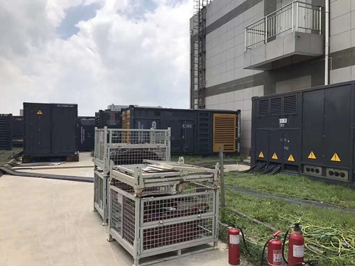 松阳除了定期检查，还有哪些方法可以及时发现接触式转速表探头的磨损？