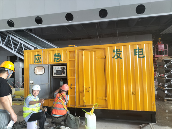 松阳怎样判断空气滤清器是否需要更换？