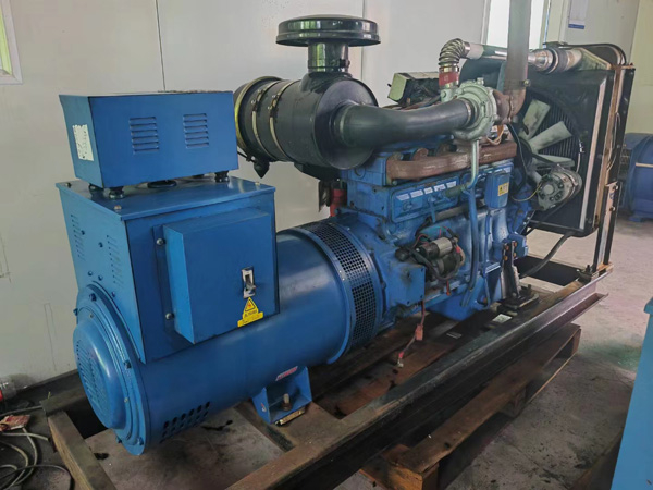 松阳100kW柴油发电机组使用多级机油有哪些优缺点？