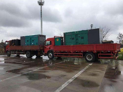 松阳涂抹密封胶后，需要等待多长时间才能安装水冷式机油散热器密封件？